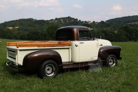 Veterán Chevrolet 3100 1954 po renovaci